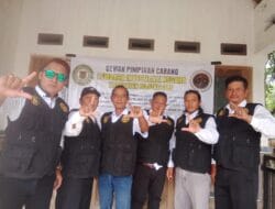 A. Muhajirin Laporkan Keberadaan DPC LIN Bojonegoro ke Kesbangpol