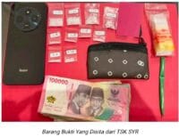 Polres Pasuruan Ungkap Peredaran Sabu di Lumbang, Barang Bukti Disamarkan di Ikatan Tirai